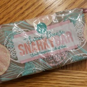 Perfectly Posh Sweet Breeze Snarky Bar